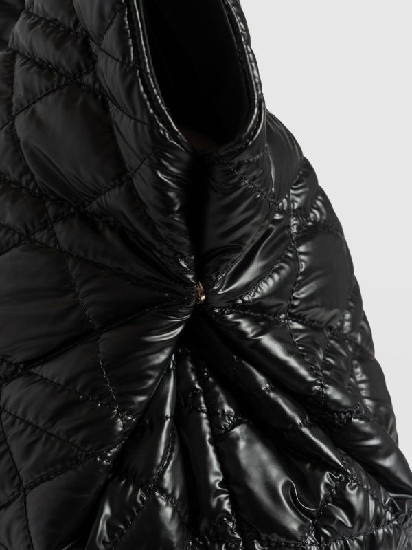 Large Stella Quilted Shoulder Tote Bag - Black - Image 3